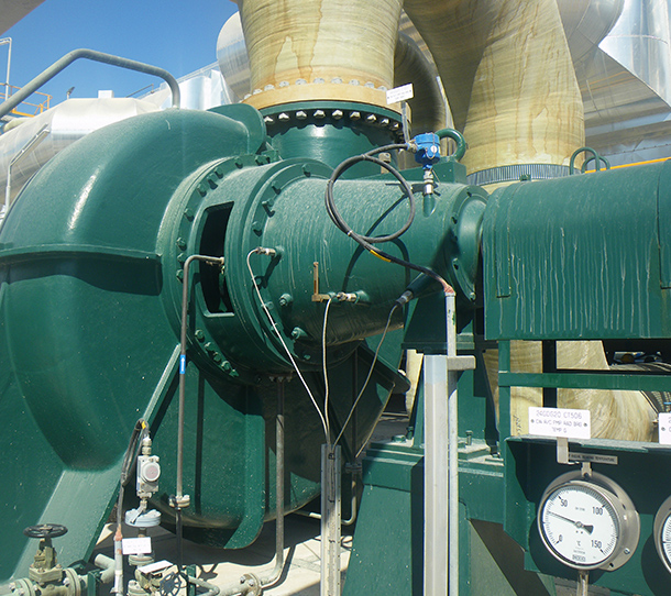 海水淡水化プラントでの冷却水循環ポンプ（SPSY）納入事例イメージ