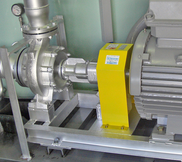 石油会社での熱媒循環ポンプ納入事例イメージ