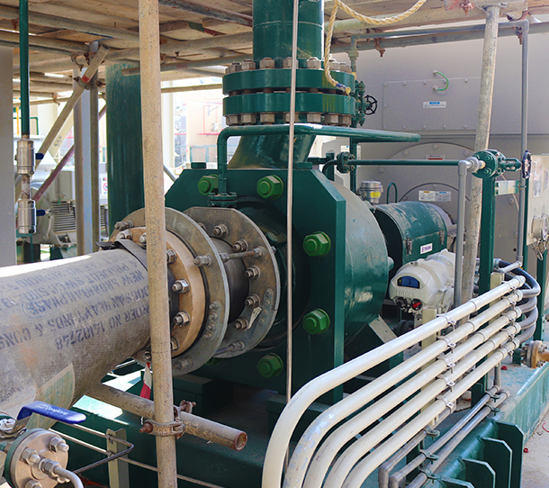 海水淡水化プラントでの高圧海水供給ポンプ納入事例イメージ