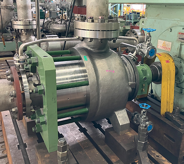 海水淡水化プラント向け高圧海水供給ポンプ納入事例イメージ