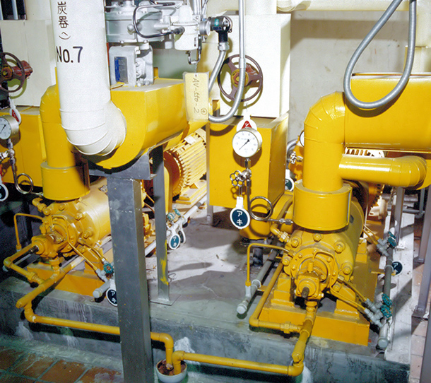 地域冷暖房設備でのボイラ給水ポンプ（MML）納入事例イメージ