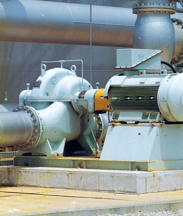 石油化学プラントでの冷却水ポンプの適用イメージ